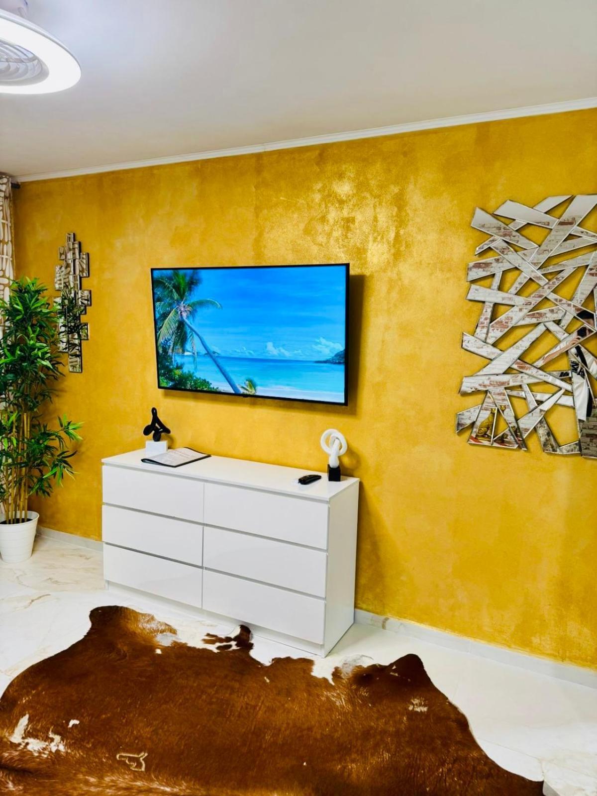 Apartment With Terrace And Pool, Los Cristianos Los Cristianos  Exterior foto